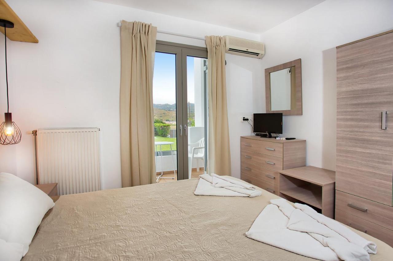 Achilli Apartments Skyros Zewnętrze zdjęcie